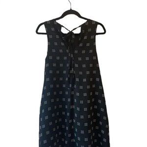 woman Sleeveless Dress